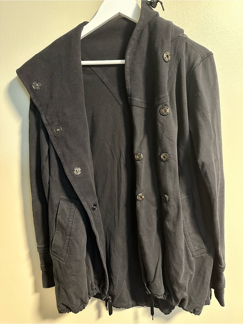 Lululemon Gratitude Wrap in Black Size 8 - Picture 9 of 10